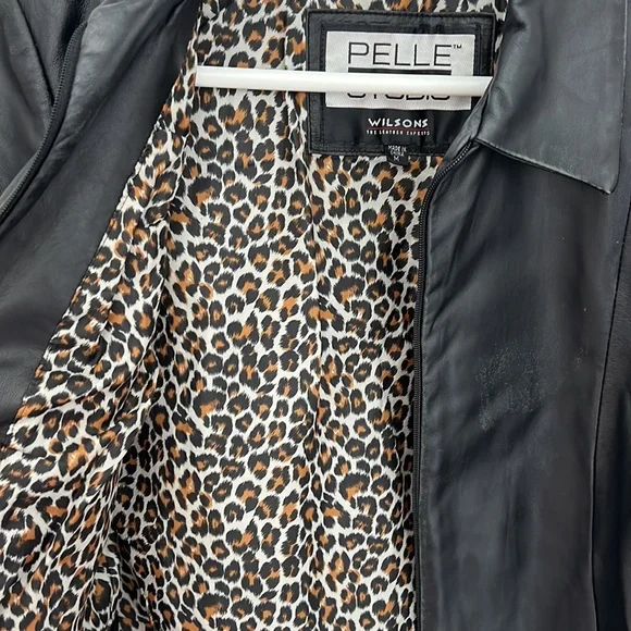 Wilson's Leather Jacket size medium - Picture 6 of 9